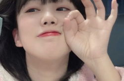 qq头像女生 真人,探索QQ头像女生的多样魅力”